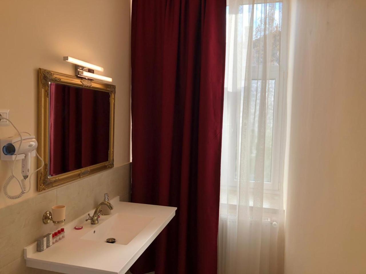 Bed and Breakfast Ana Boutique Alba Iulia Exteriér fotografie