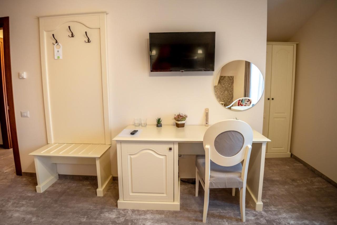 Bed and Breakfast Ana Boutique Alba Iulia Exteriér fotografie