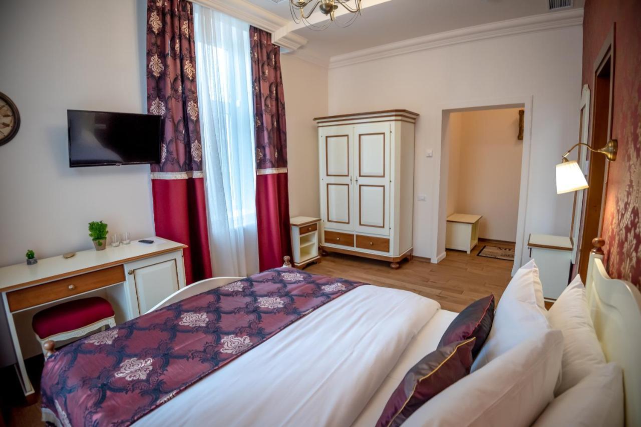 Bed and Breakfast Ana Boutique Alba Iulia Exteriér fotografie