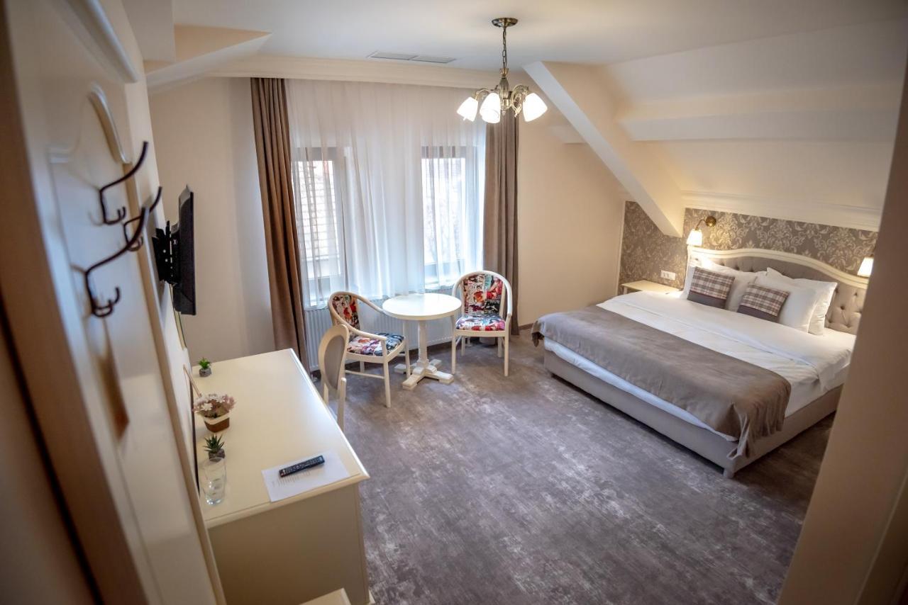 Bed and Breakfast Ana Boutique Alba Iulia Exteriér fotografie
