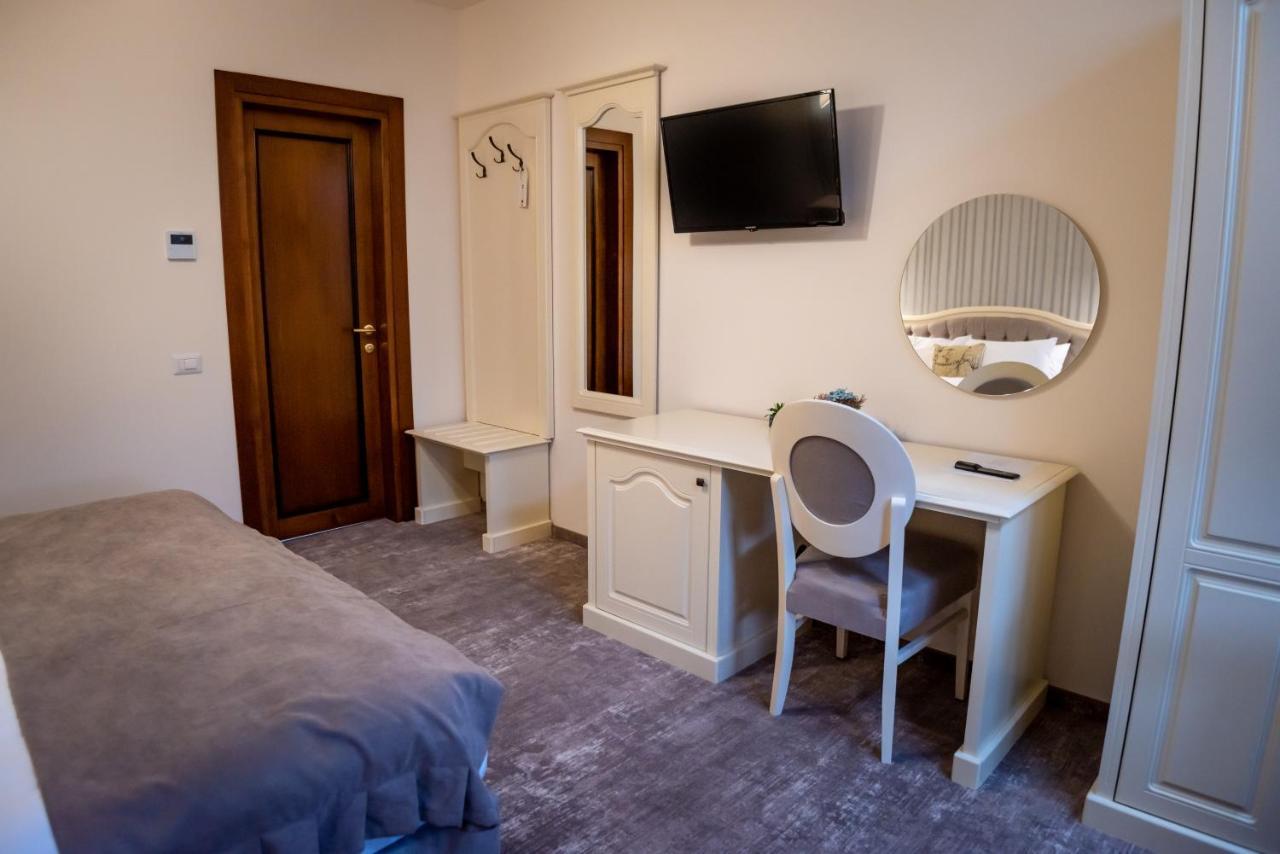 Bed and Breakfast Ana Boutique Alba Iulia Exteriér fotografie