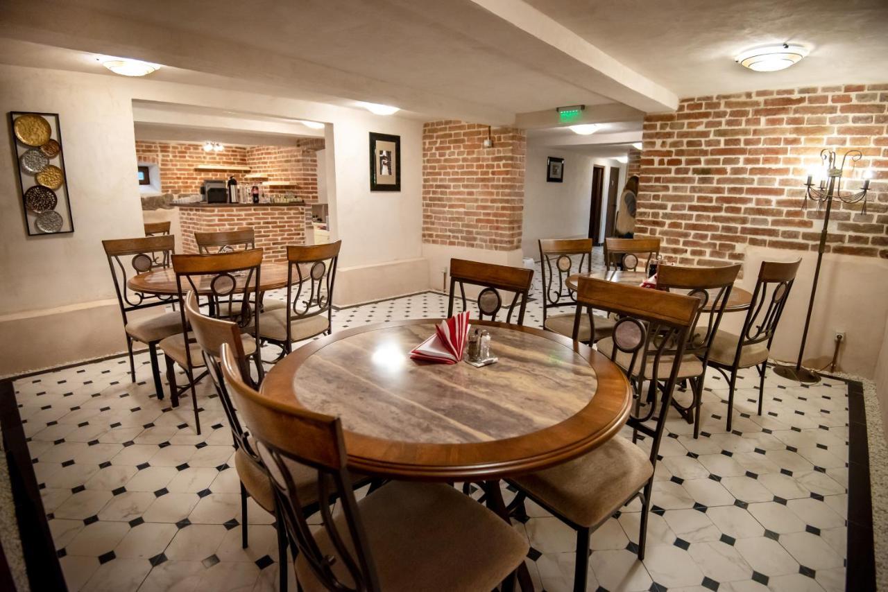 Bed and Breakfast Ana Boutique Alba Iulia Exteriér fotografie